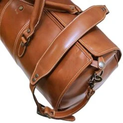 Floto Venezia Convertible Garment Duffle Travel Bag Weekender In Tempesti Leather -Samsonite Sales Store 51J3iCsI3IL