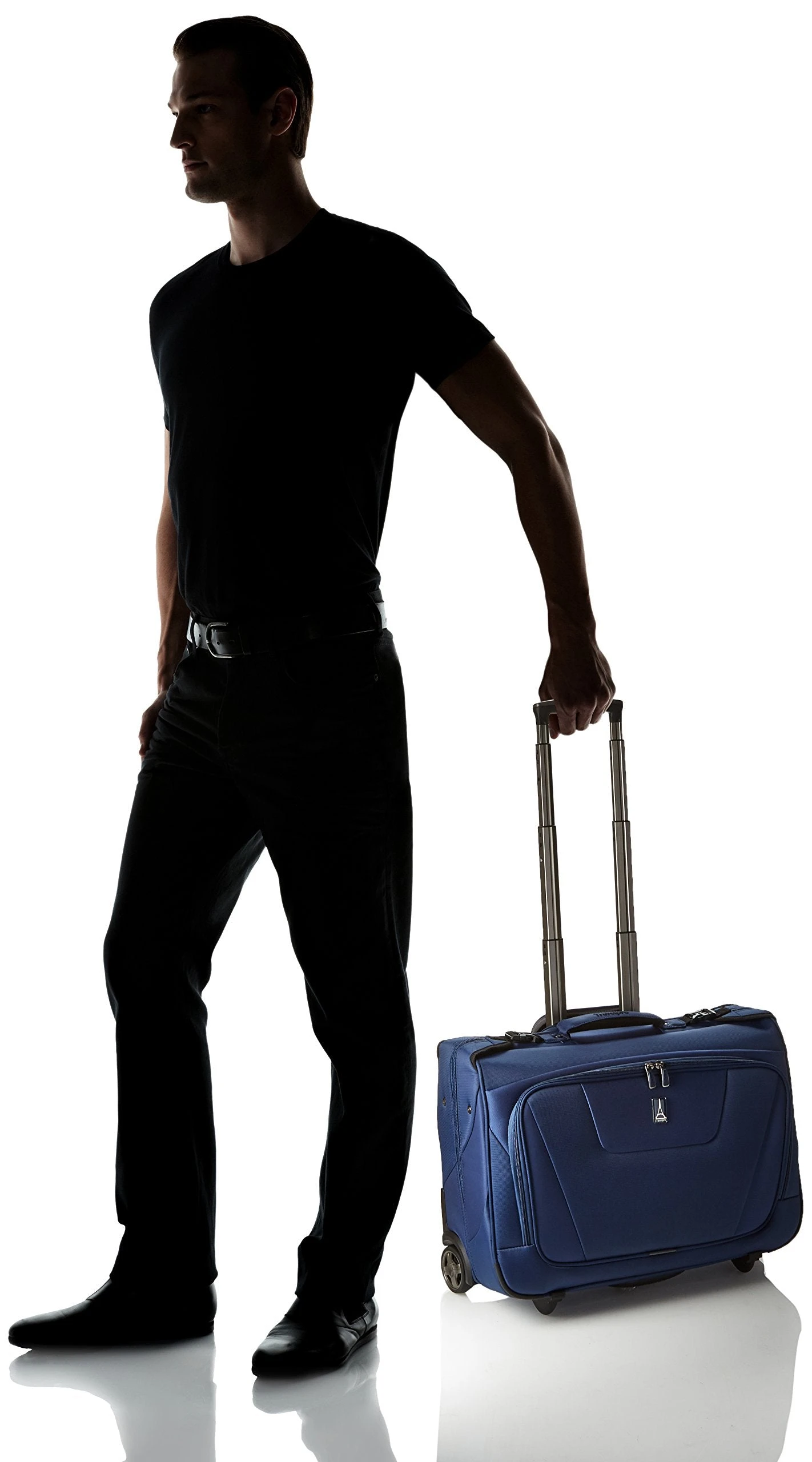 Travelpro Maxlite 4 Carry-on Garment Bag, Blue 2 Travelpro Maxlite 4 Carry-on Garment Bag, Blue - Image 2