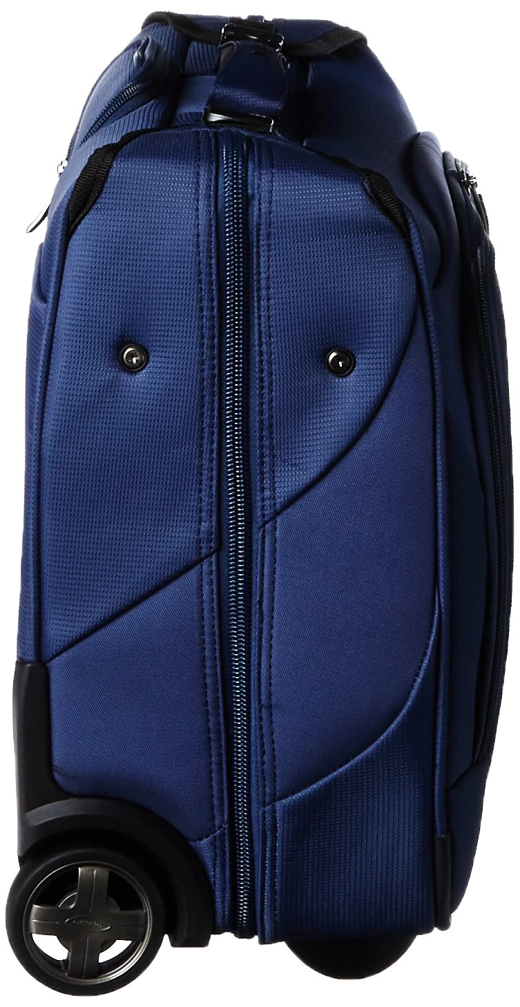 Travelpro Maxlite 4 Carry-on Garment Bag, Blue 5 Travelpro Maxlite 4 Carry-on Garment Bag, Blue - Image 5